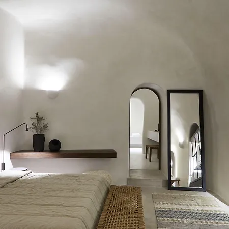 Vora 4* Imerovigli (Santorini)