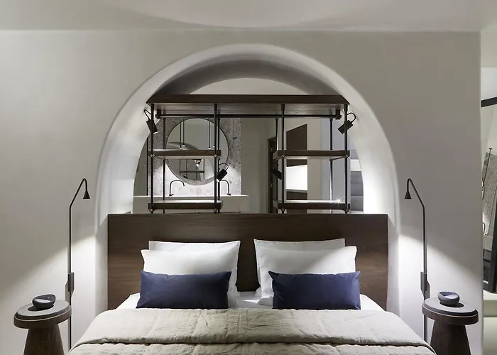 Vora 4* Imerovigli (Santorini)