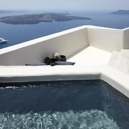 Vora Imerovigli (Santorini)