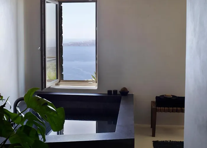 Vora 4* Imerovigli (Santorini)