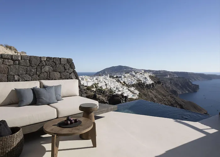 Vora Imerovigli (Santorini)