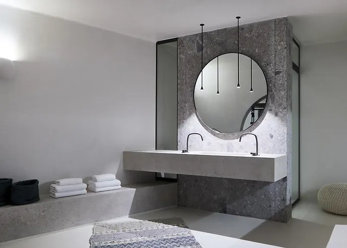 Vora 4* Imerovigli (Santorini)