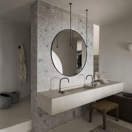 ゲストハウス Vora 4*