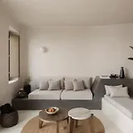 Vora Konukevi Imerovigli (Santorini)