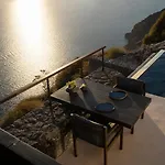 Konukevi Vora Imerovigli (Santorini)