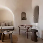 Vora Konukevi Imerovigli (Santorini)